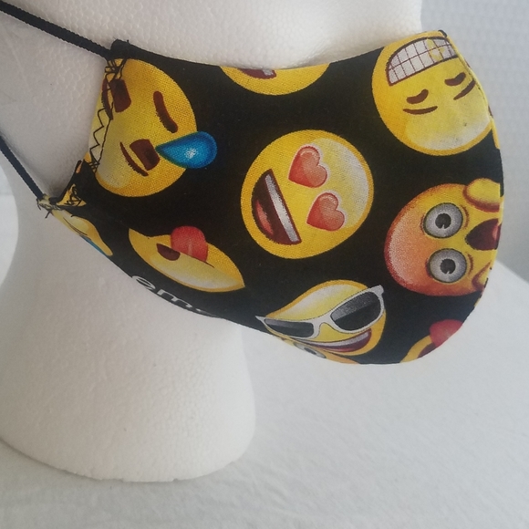 Protective mask - Picture 3 of 5